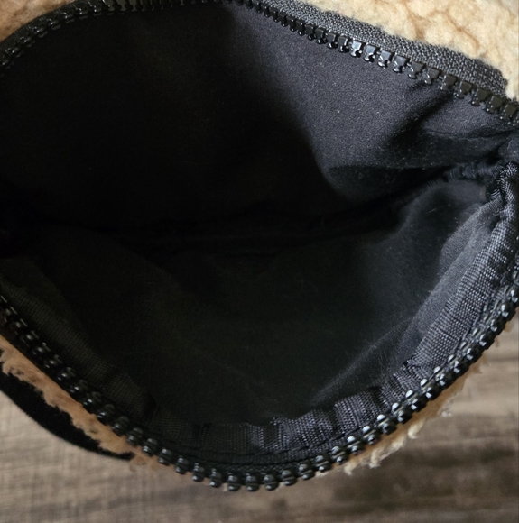 Lazy Oaf Brown Teddy Crossbody Bag - Picture 5 of 5